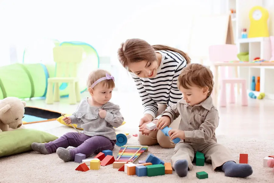 Nanny vs Day Care - The Right Option for You and Your Child